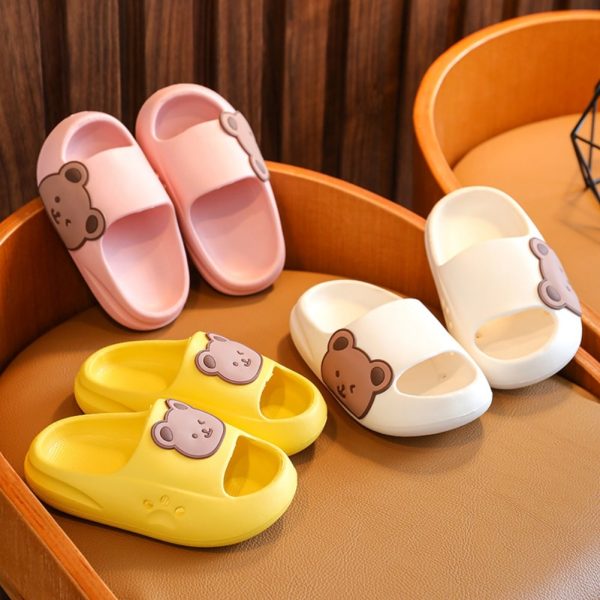 Children-s-Beach-Slippers-For-Boys-Girls-Home-Shoes-Summer-Thick-Flip-Flops-EVA-Soft-Outdoor-1