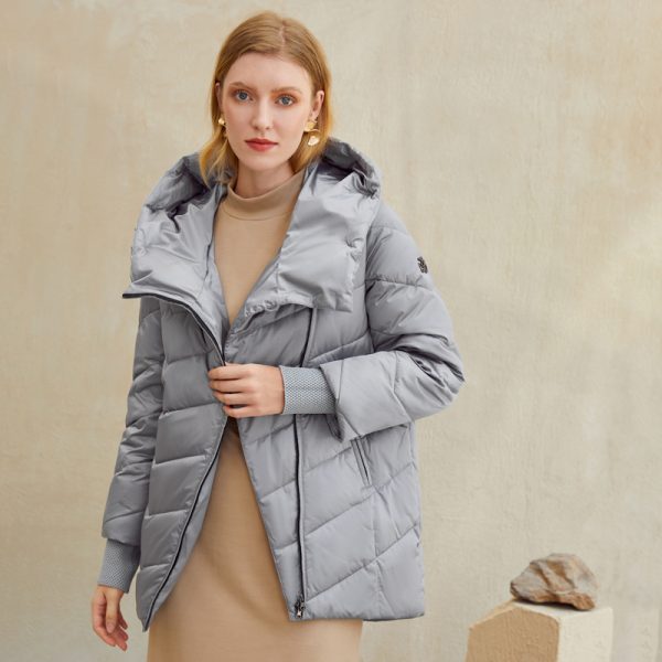 Hooded Women Winter Coat Cotton Warm Parkas Coat Women Elegant Causal Short Puffer Jacket Coat Ladies