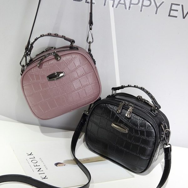 2018-New-Women-Alligator-Shoulder-Bags-Fashion-Pu-Rivet-Handbags-High-Quality-Pu-Flap-Crossbody-Bags-1.jpg