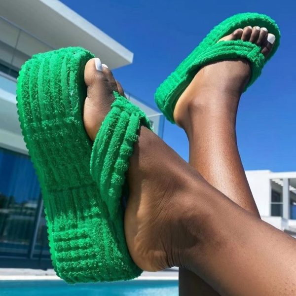 Women’s Towel Summer Slippers Thick Sole High Platform Flip-Flops