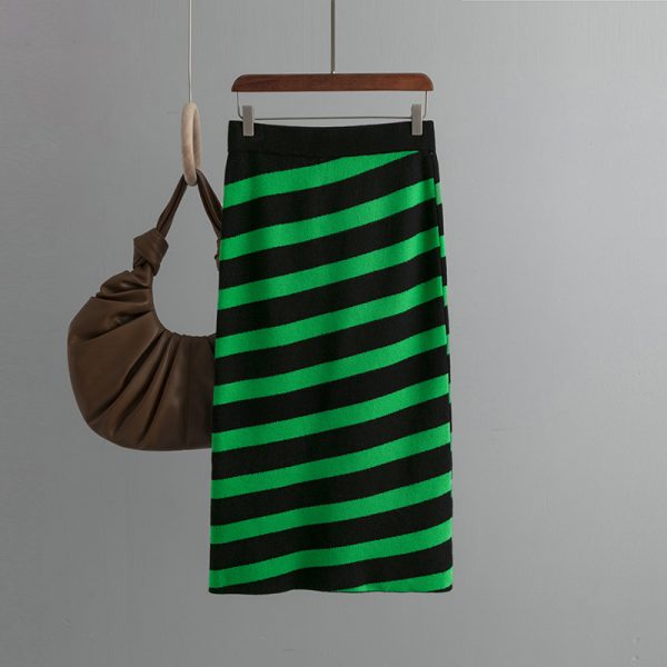 Oblique Striped Slim Fit Knit Skirt