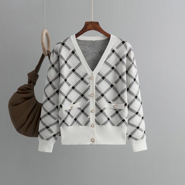 Classic Rhombus Sweater Coat: Early Autumn Chic