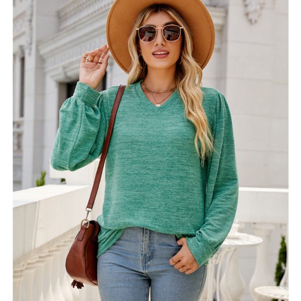 Effortless Chic: Casual Puff Sleeve V-Neck Long Sleeve Top"