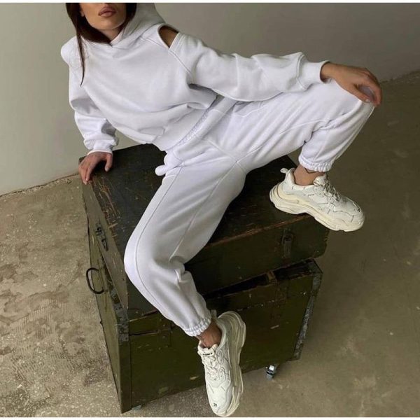 Women's Short Sweater Ankle Tied Trousers Set