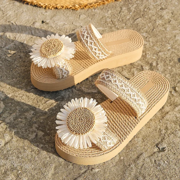 kf-Sa678bd21fcf742fd86f18754d882bd9az-Women-s-fashion-trend-accessory-Sunflower-anti-slip-wear-soft-sole-flat-flip-flops